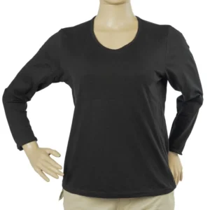 Remera básica de dama de manga larga con cuello redondo y calce entallado, confeccionada en polyester y algodón elástico en color sólido